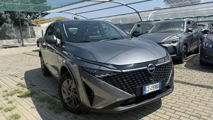 Usata Nissan Qashqai Acenta 140 CV (102 kW) 2025 Grigio SUV