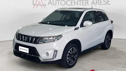 Bianco pastello Usata 2024 Suzuki Vitara SUV | 25.900 € (Buon prezzo)