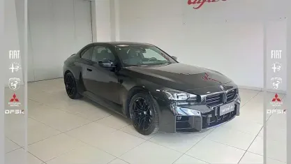 Begagnad BMW M2 Performance 460 HK (338 kW) 2023 Svart Sportkupé
