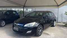Usata 2011 Opel Astra Cosmo Station wagon | 3000 € (Ottimo prezzo)