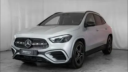 Nuova Mercedes GLA200 150 CV (110 kW) 2026 Nero SUV