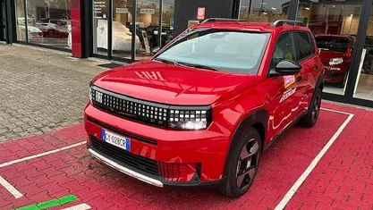 Usata 2025 Fiat Grande Panda La Prima Due volumi | 22.000 € (Buon prezzo)