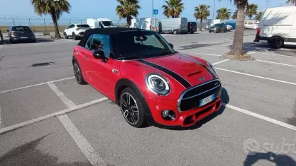 Usata Mini Cooper S Cabriolet Hype 192 CV (141 kW) 2016 Rosso Cabrio