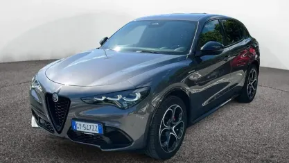 Usata Alfa Romeo Stelvio Veloce 210 CV (154 kW) 2025 Grigio SUV