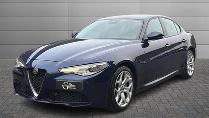 Usata Alfa Romeo Giulia Executive 160 CV (117 kW) 2020 Blu Berlina