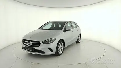 Usata 2021 Mercedes B250e Monovolume | 23.900 € (Buon prezzo)