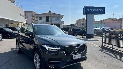 Gebraucht Volvo XC90 Momentum 224 PS (164 kW) 2019 Grau SUV