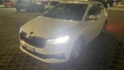 Bianco Usata 2024 Skoda Fabia Selection Due volumi | 15.900 € (Buon prezzo)