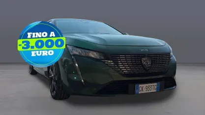Usata Peugeot 308 Allure 150 CV (110 kW) 2022 Verde olivine Berlina