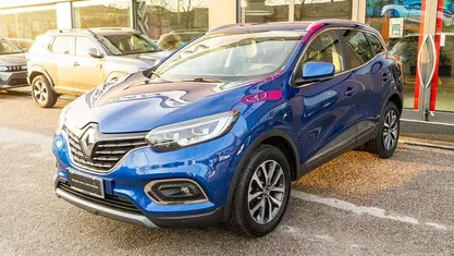Usata Renault Kadjar Intens 116 CV (85 kW) 2022 Blu/azzurro SUV