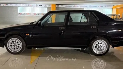 Nero Usata 1991 Alfa Romeo 75 Tre volumi | 45.000 €