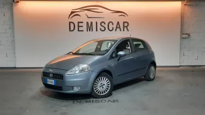 Usata Fiat Grande Punto Active 65 CV (47 kW) 2006 Argento Utilitaria
