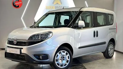 Usata Fiat Doblò Lounge 95 CV (69 kW) 2018 Monovolume