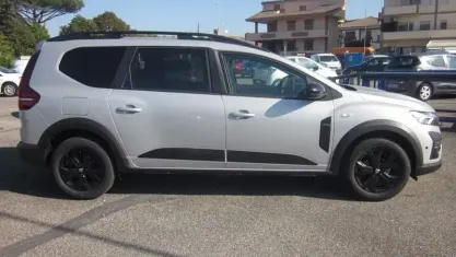Nuova Dacia Jogger 101 CV (74 kW) 2025 Bianco Monovolume