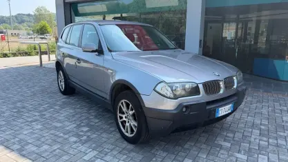 Usata BMW X3 204 CV (150 kW) 2005 Grigio SUV