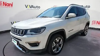 Usata Jeep Compass Limited 140 CV (102 kW) 2018 Bianco SUV