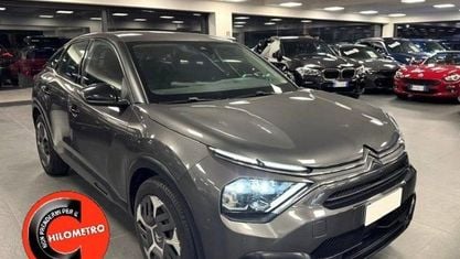 Usado Citroën C4 Feel 131 HP (96 kW) 2021 Cinzento Sedan