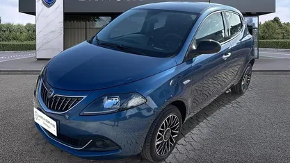 Usata Lancia Ypsilon 69 CV (50 kW) 2024 Utilitaria