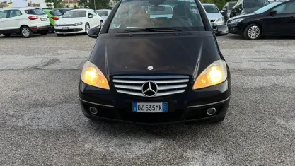 Usata Mercedes A160 Elegance 95 CV (69 kW) 2009 Nero Berlina