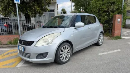 Usata Suzuki Swift GL 92 CV (67 kW) 2010 Grigio Utilitaria