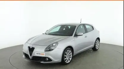 Usata Alfa Romeo Giulietta Super 120 CV (88 kW) 2018 Grigio Utilitaria