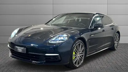 Usata 2020 Porsche Panamera S E-Hybrid Sport Turismo Tre volumi | 65.000 €