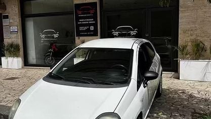 Usata Fiat Punto Evo Dynamic 77 CV (56 kW) 2010 Bianco Utilitaria