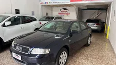 Usata 2001 Audi A4 Tre volumi | 1499 € (Ottimo prezzo)