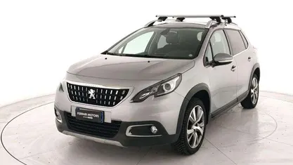Usata Peugeot 2008 Allure 110 CV (80 kW) 2017 SUV