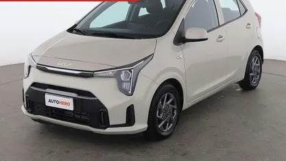Usata Kia Picanto Urban 63 CV (46 kW) 2024 Beige Utilitaria