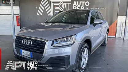 Begagnad Audi Q2 Business 150 HK (110 kW) 2017 Grå SUV