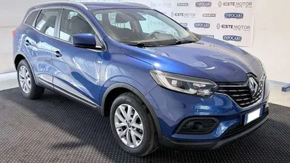 Blu metallizzato Usata 2022 Renault Kadjar Business SUV | 15.490 € (Buon prezzo)