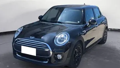Usata Mini One D Business 95 CV (69 kW) 2018 Nero Utilitaria