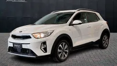 Bianco Usata 2021 Kia Stonic Style SUV | 14.100 € (Buon prezzo)
