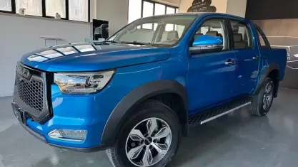 Neu EVO Cross 4 136 PS (100 kW) 2026 Blau Pickup
