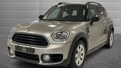 Usata Mini Cooper Countryman Hype 136 CV (100 kW) 2017 Gray SUV