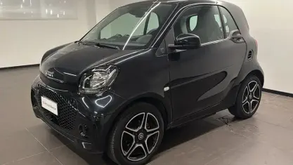 Usata Smart ForTwo Coupé 17 kW (24 CV) 2022 Utilitaria