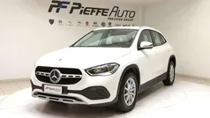 Bianco Usata 2022 Mercedes GLA180 Business SUV | 29.500 € (Buon prezzo)