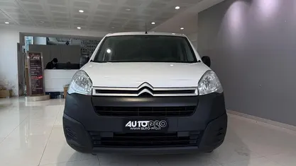 Usata Citroën Berlingo 75 CV (55 kW) 2018 Bianco Monovolume