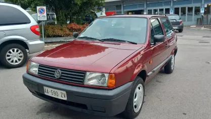 Usata VW Polo 45 CV (33 kW) 1994 Rosso Utilitaria
