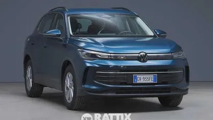 Usata 2024 VW Tiguan Life SUV | 35.131 € (Buon prezzo)