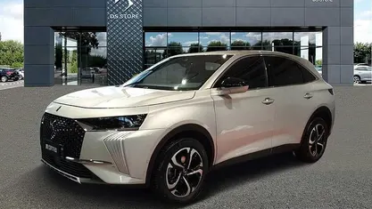 Beige Usata 2024 DS Automobiles DS7 Crossback Bastille SUV | 29.900 € (Buon prezzo)