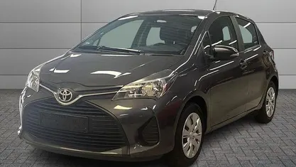 Usata Toyota Yaris Active 69 CV (50 kW) 2016 Utilitaria