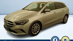 Argento metallizzato Usata 2021 Mercedes B180 Monovolume | 23.600 € (Ottimo prezzo)