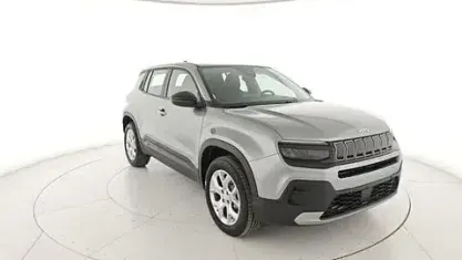 Nuova Jeep Avenger Altitude 109 CV (80 kW) 2025 Grigio SUV