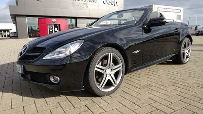 Usata Mercedes SLK200 2LOOK Edition 184 CV (135 kW) 2010 Nero Cabrio
