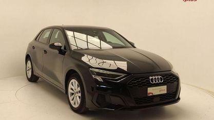 Gebraucht Audi A3 Sportback Business 116 PS (85 kW) 2023 Schwarz Kleinwagen