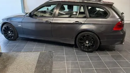 Usata BMW 320 177 CV (130 kW) 2008 Grigio Station wagon