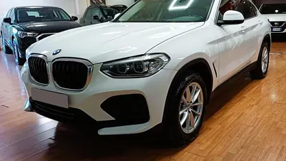 Usata 2021 BMW X4 Advantage SUV | 37.900 € (Super prezzo)