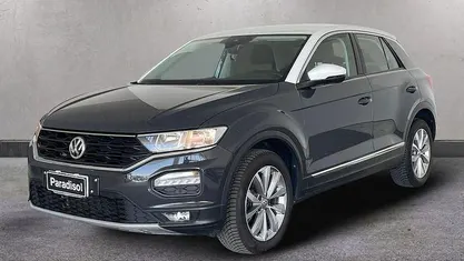 Usata VW T-Roc Advance 150 CV (110 kW) 2018 Nero SUV